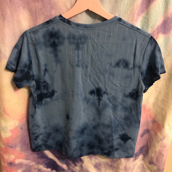 Lululemon Train to Be Marble Dye Short Sleeve Shirt - Picture 4 of 4